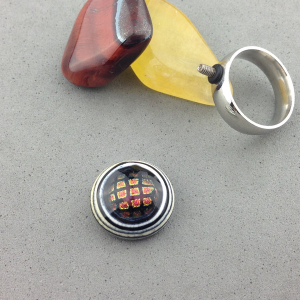 DRAGON EYE ~ HANDMADE GLASS RING TOPPER