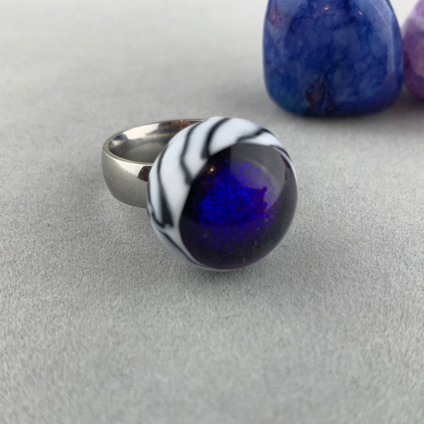 FISH EYE ~ HANDMADE GLASS RING TOPPER