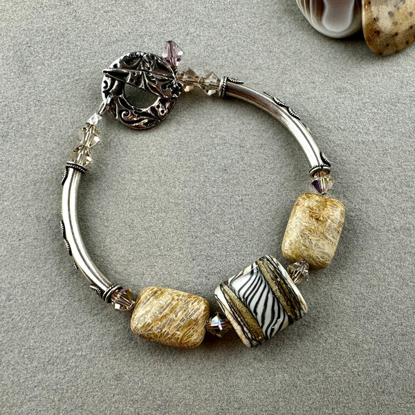 ZEBRA AVENUE ~ STERLING SILVER BRACELET WITH HANDMADE GLASS BEAD