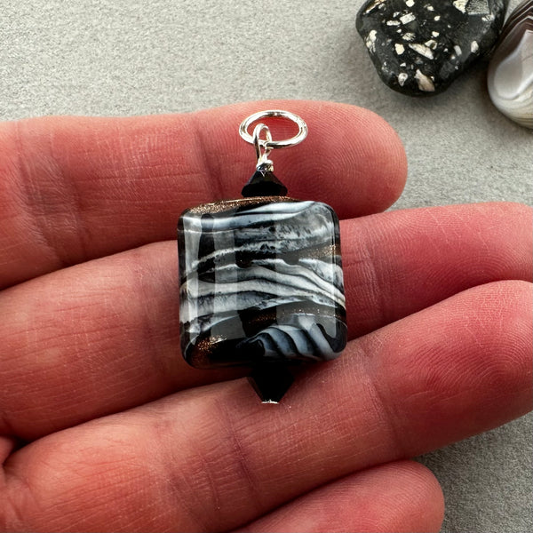 MAASAI ~ HANDMADE GLASS PENDANT