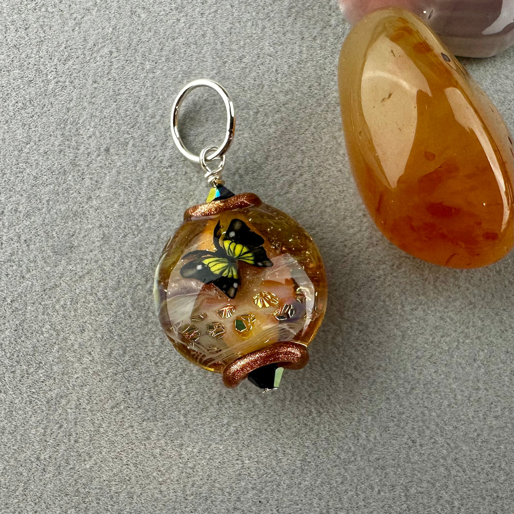 MARIPOSA II ~ HANDMADE GLASS PENDANT