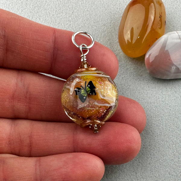 MARIPOSA III ~ HANDMADE GLASS PENDANT