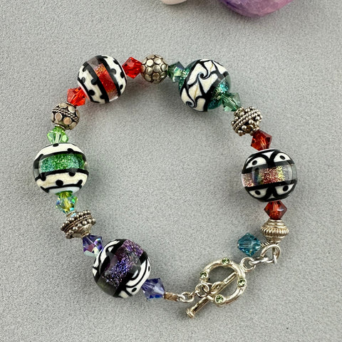 PAINTBOX PARTY ~ HANDMADE GLASS BEAD BRACELET