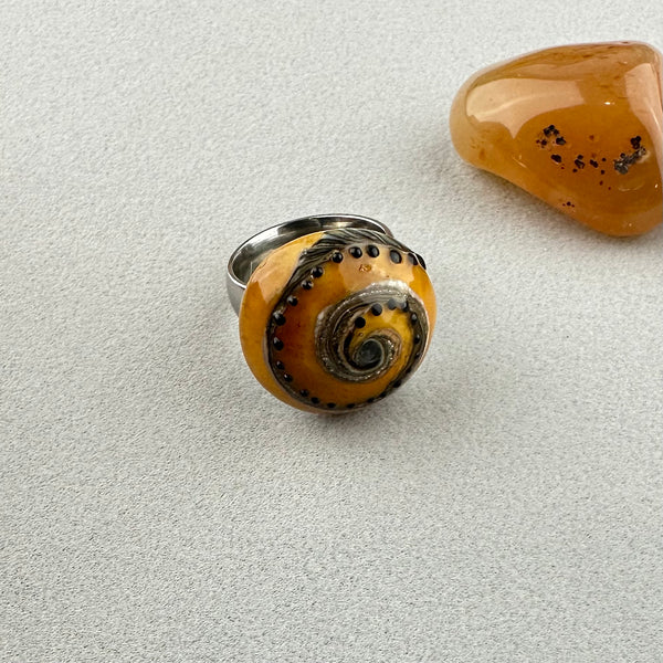 SAFARI ~ HANDMADE GLASS RING TOPPER