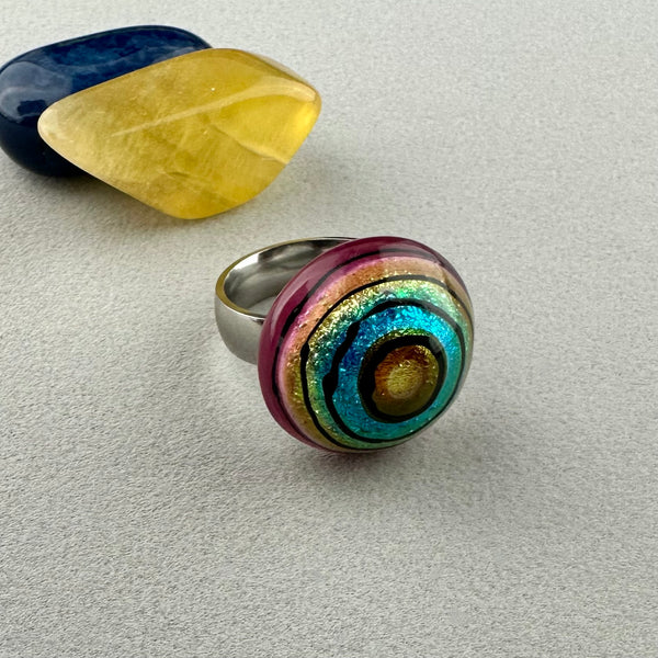 RAINBOW III ~ HANDMADE GLASS RING TOPPER