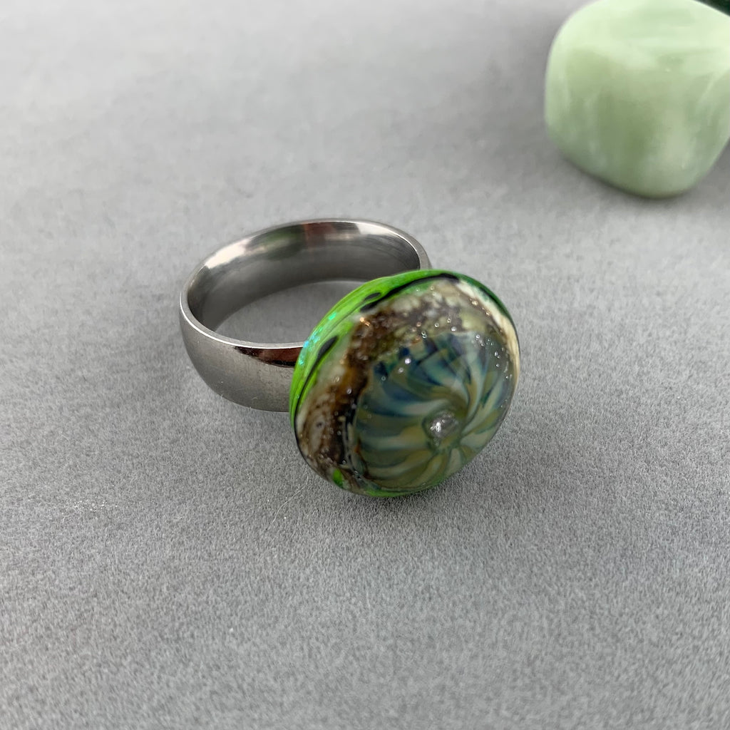 WHAT LIES AT THE BOTTOM OF THE SEA ~ HANDMADE GLASS RING TOPPER